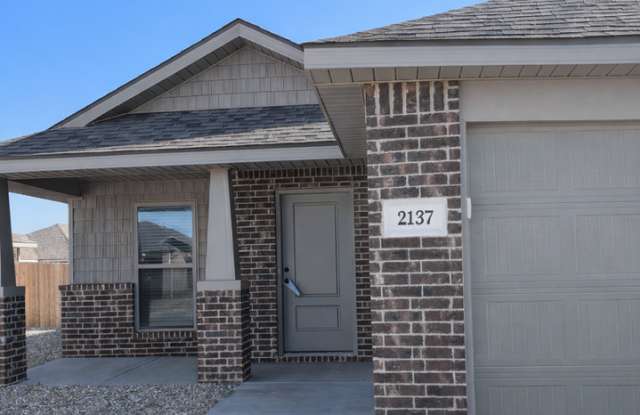 2137 I'm in Heaven! Brand New 3/2/2 in Willowbend photos photos