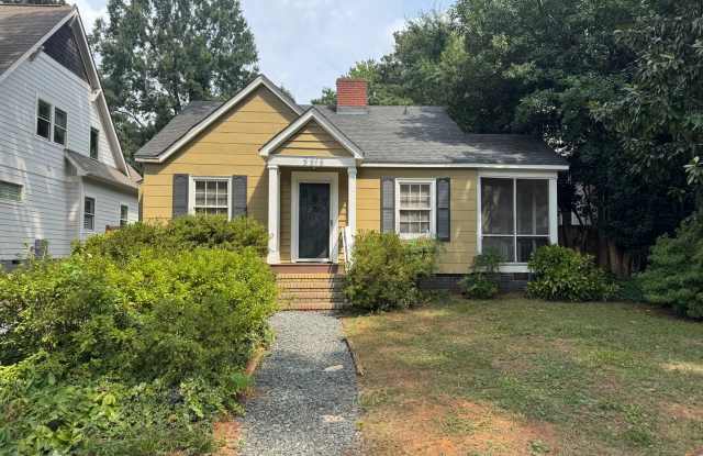 3BR/1BA with Flex Space & Private Backyard Gallery 1