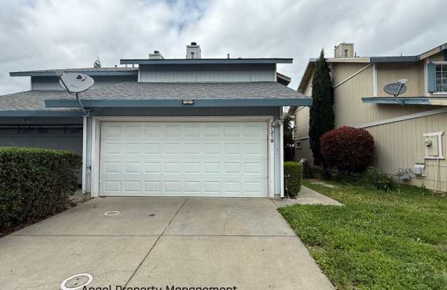 7219 Kallie Kay Lane - 1 Gallery 1