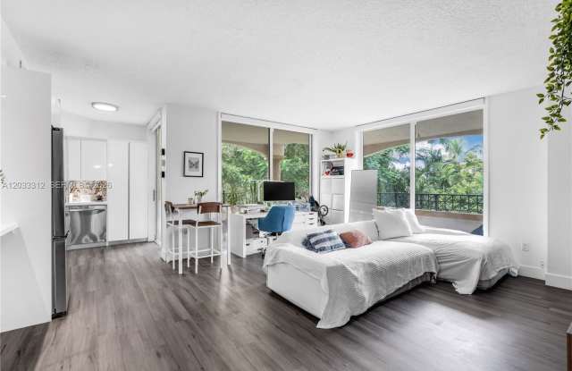 1834 Brickell Avenue Gallery 4