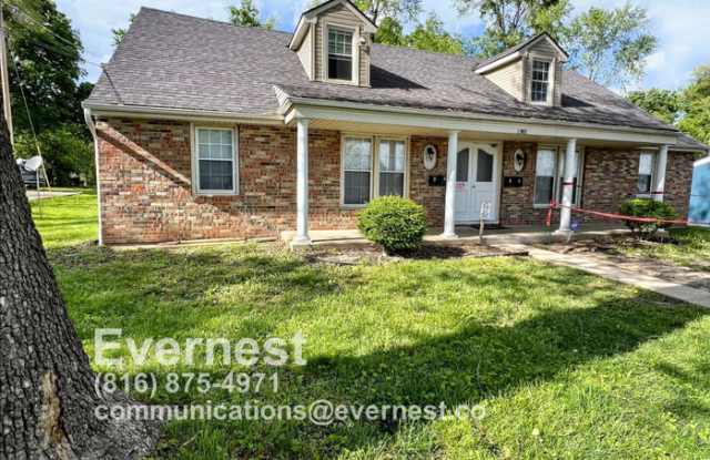1303 Northwest Knox Street - 1303 Northwest Knox Street, Blue Springs, MO 64015