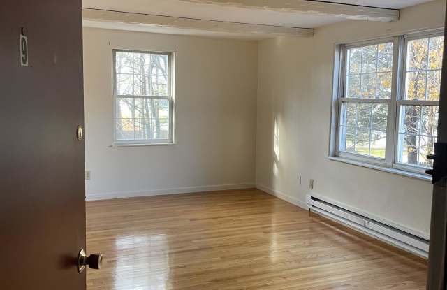 1451 Ocean Street Gallery 2