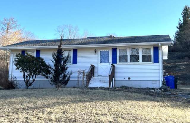 Cozy, One Level Living Ranch photos photos