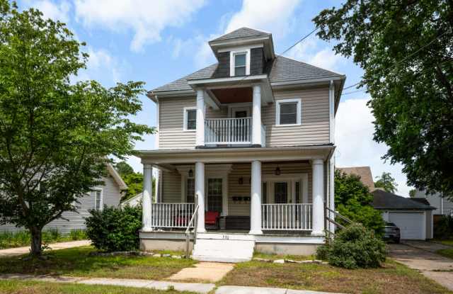 220 East Randall Avenue photos photos