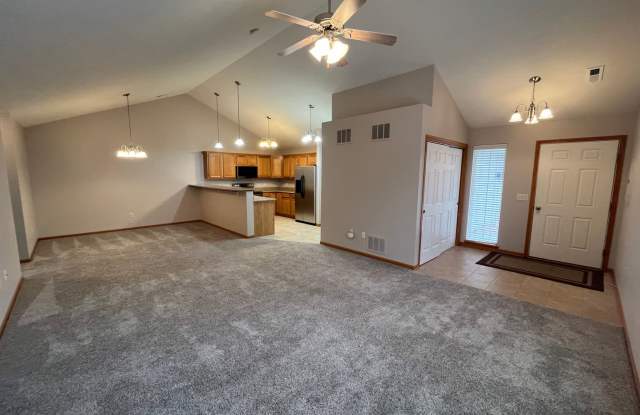 8528 Flintlock Cir 2bed/2bath Townhome photos photos