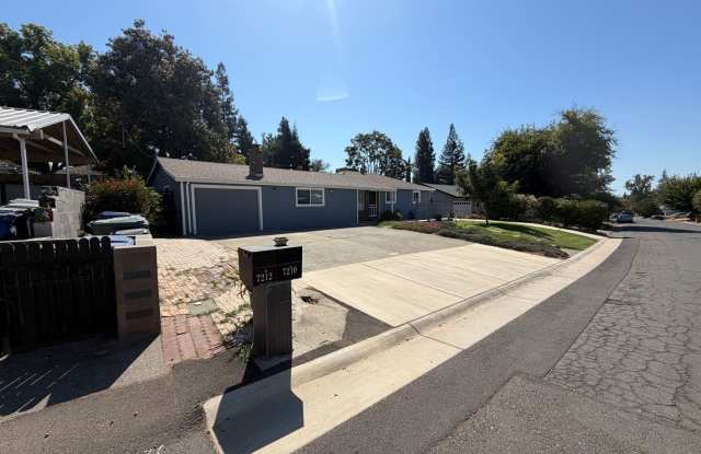 2 bedroom | 2 bath | Home with 2 bedroom 1 bathroom ADU Gallery 1