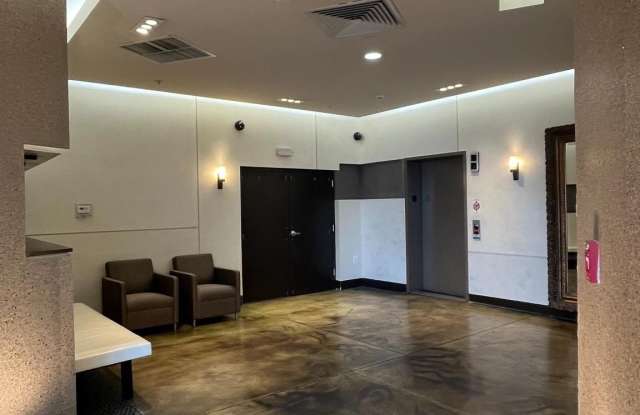 1500 THAMES Street Gallery 3