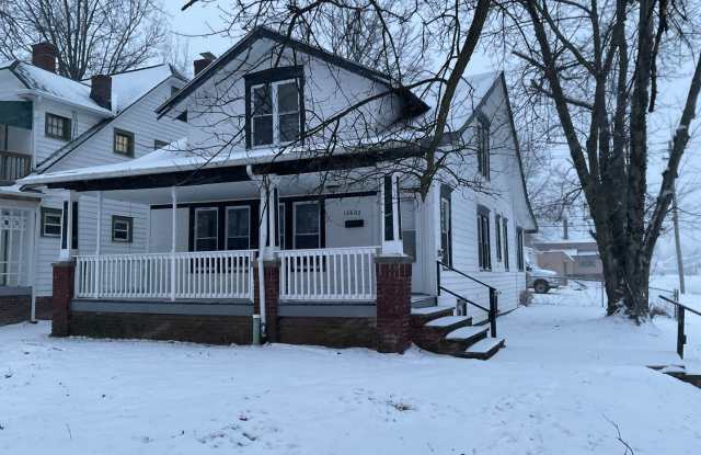 12602 Thornhurst Avenue photos photos