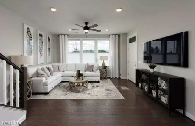 13350 Arrowbrook Centre Dr Gallery 3