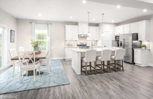 757 Ravenwood Drive Gallery 4