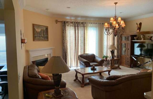 10230 EMMA LAKES DR. Gallery 3