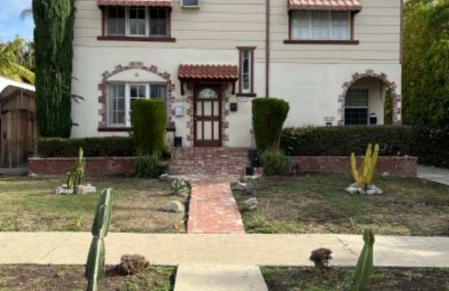 640 north La Jolla Ave - 640 North La Jolla Avenue, Los Angeles, CA 90048