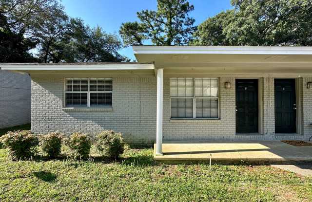 2 bedroom 1 bath unit for rent in Pensacola! photos photos 2 bedroom 1 bath unit for rent in Pensacola! photos photos