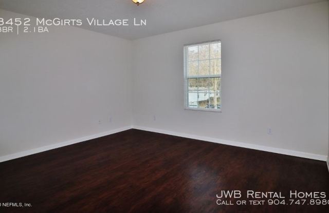 8452 MCGIRTS VILLAGE LN Gallery 4