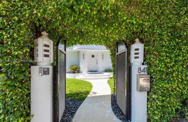 841 19th St # 841, Miami Beach, FL 33139 Gallery 3
