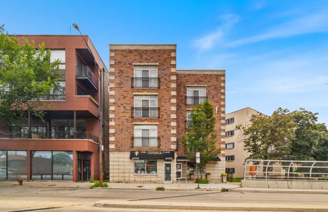 4968 N Milwaukee Ave photos photos