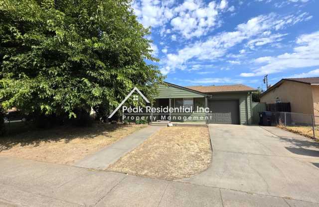 Charming South Sacramento 3bd/1.5ba Home With 1 Car Garage! photos photos