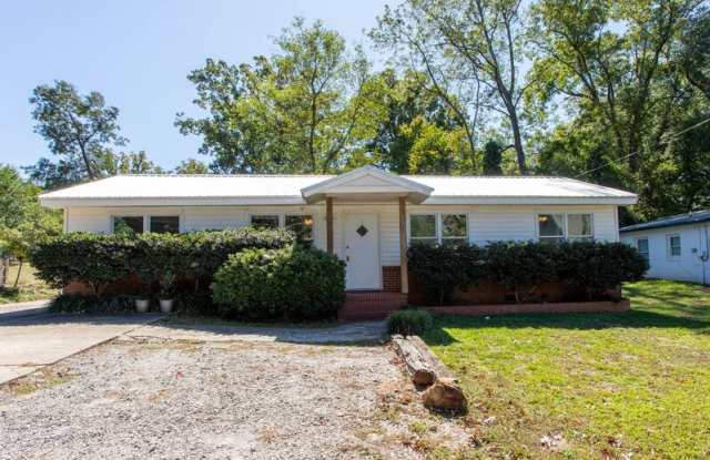 135 Talmadge Street - 135 Talmadge Street, Athens, GA 30605