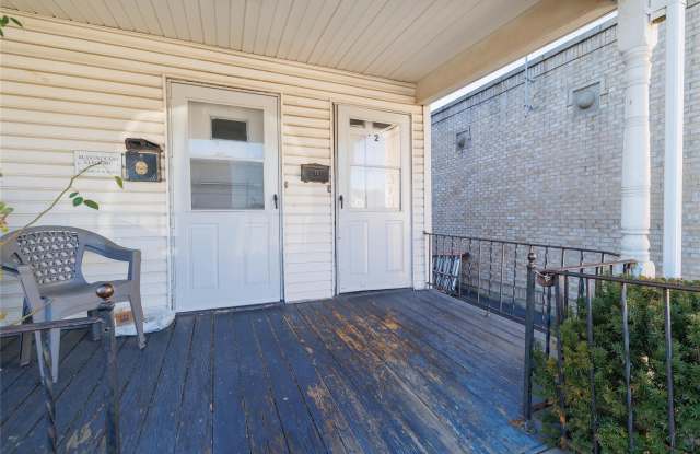 126 N Park Avenue - 126 North Park Avenue, Rockville Centre, NY 11570