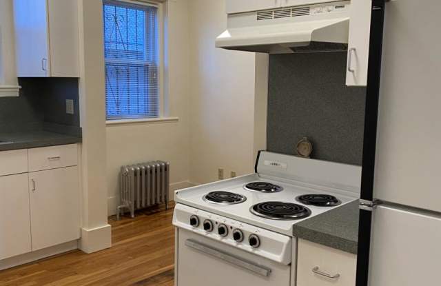 11 Strathmore Rd. Gallery 2