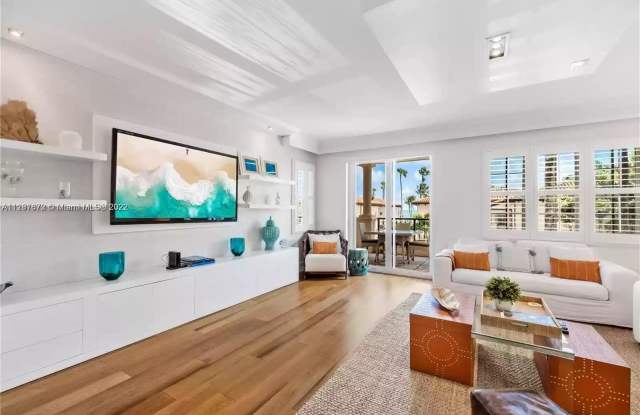 19123 Fisher Island Dr Gallery 3