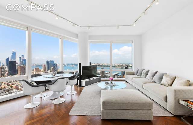 25 Columbus Circle photos photos