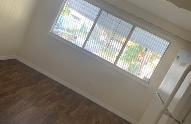 5300 W Pine St - 5300 East Park Street North, West Lealman, FL 33709