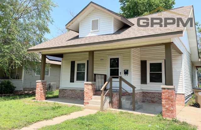 Spacious 3-Bedroom, 1.5 Bathroom Home photos photos