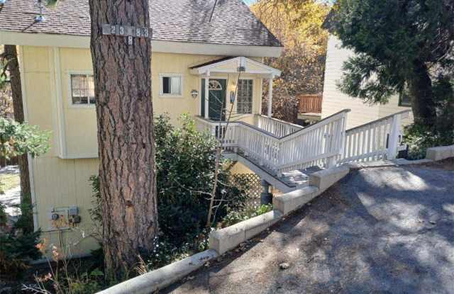 23883 Zuger - 23883 Zuger Drive, Crestline, CA 92325 23883 Zuger - 23883 Zuger Drive, Crestline, CA 92325