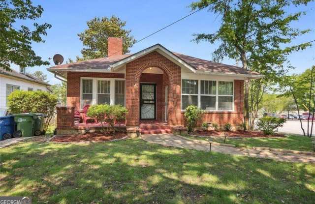 203 Winter Avenue NE photos photos