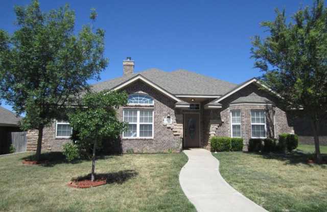 Located in City View 3/2/3 car garage photos photos