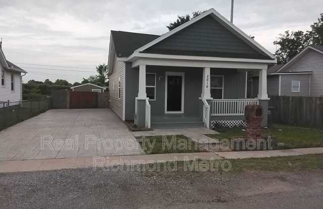 2616 Lochaven Boulevard photos photos
