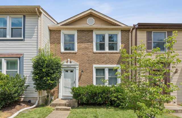 Walk to W Falls Church Metro! - 6804 Hutchison Street, McLean, VA 22043
