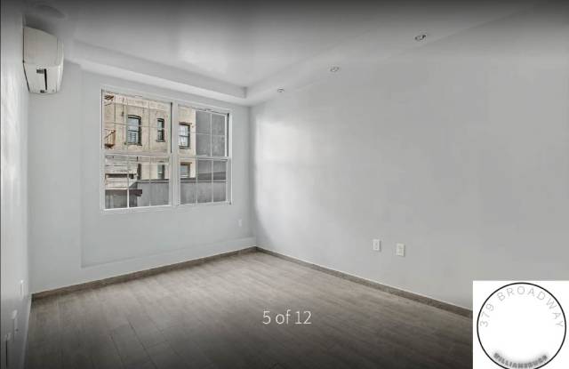 379 Broadway Gallery 4