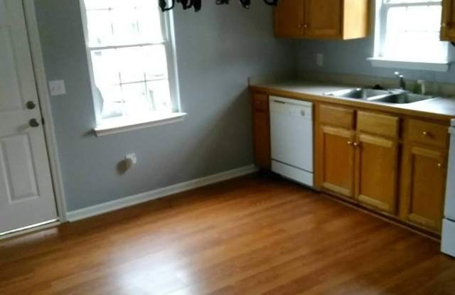 2506 South Ridge Avenue Gallery 4