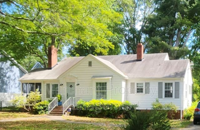 111 Deoyley Avenue - 111 Deoyley Avenue, Greenville, SC 29605