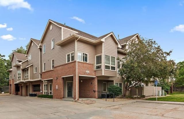 1310 S Monaco Pkwy Apt B - 1310 S Monaco Street Pkwy, Denver, CO 80224