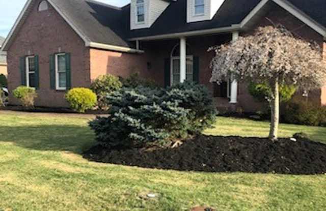 Beautiful Rancher in the Heart of Hurricane photos photos