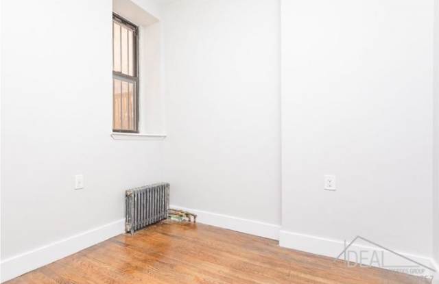 36 Underhill Avenue Gallery 2