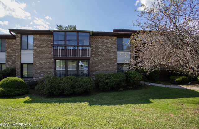 78 Overlook Way - 78 Overlook Way, Monmouth County, NJ 07726