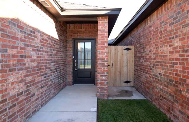 Stunning New 3/2 Townhomes - 5614 Gonzaga Lane, Amarillo, TX 79109