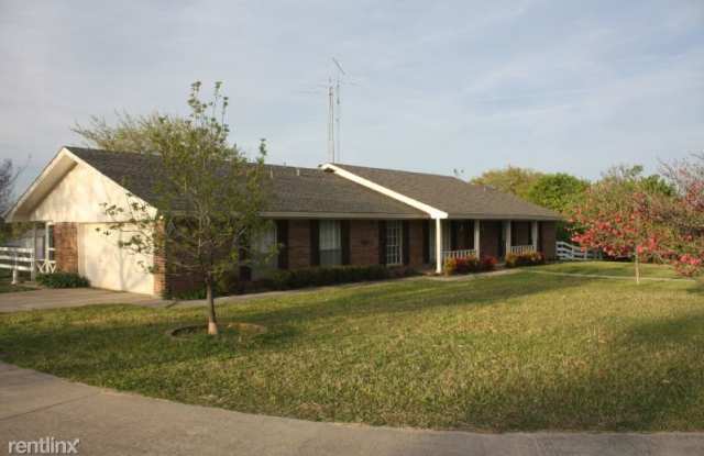 255 Daniel Drive Gallery 2