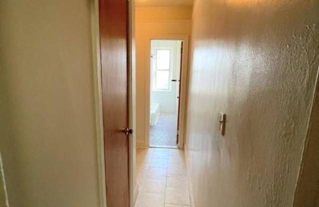 402 OCEAN PARKWAY Gallery 2