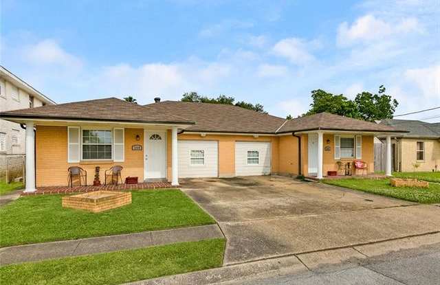2310 Trio St photos photos