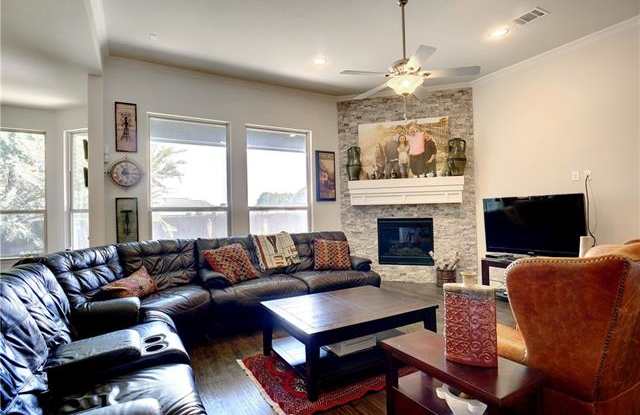 7204 Everglade Drive Gallery 3