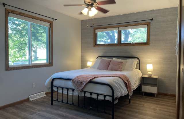 325 2nd Avenue - 325 photos photos