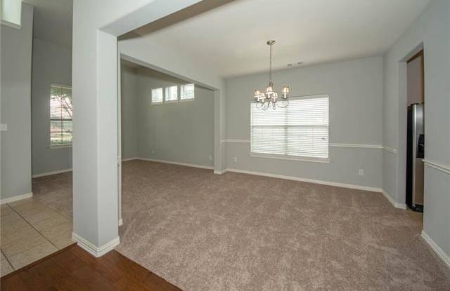 2813 Laurel Oak Drive Gallery 2