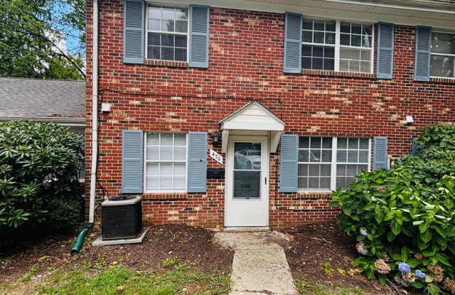 2 Bedroom 1 Bathroom Townhouse photos photos
