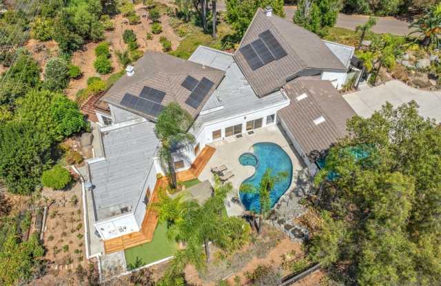 Spacious 4-Bedroom Home with Pool, Panoramic Views, and Solar on 1.5 Acres photos photos