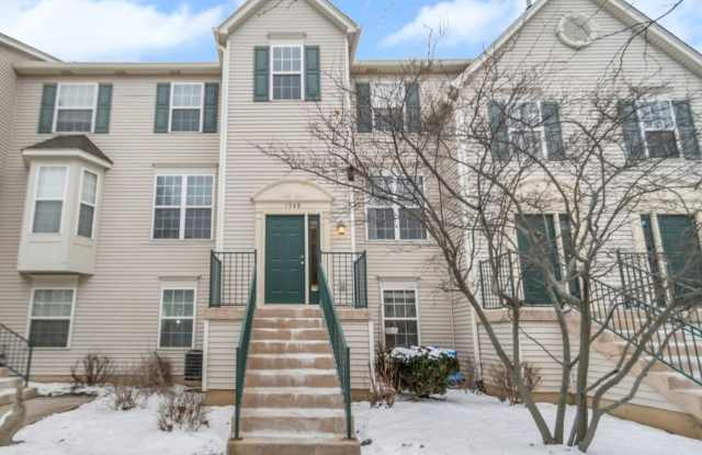 1948 Grandview Place - 1948 Grandview Place, Montgomery, IL 60538